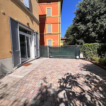 Panigale Deluxe Apartment Bologna Bagian luar foto